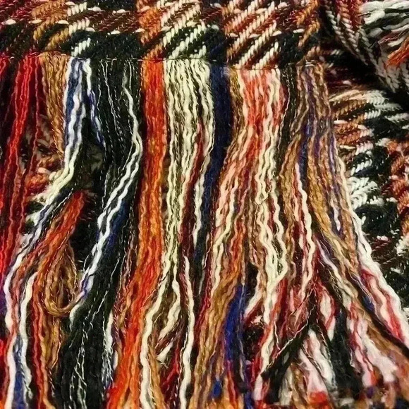 Cabi Regency oversized coat rust navy plaid fringe trim brass look buttons - Picture 8 of 9